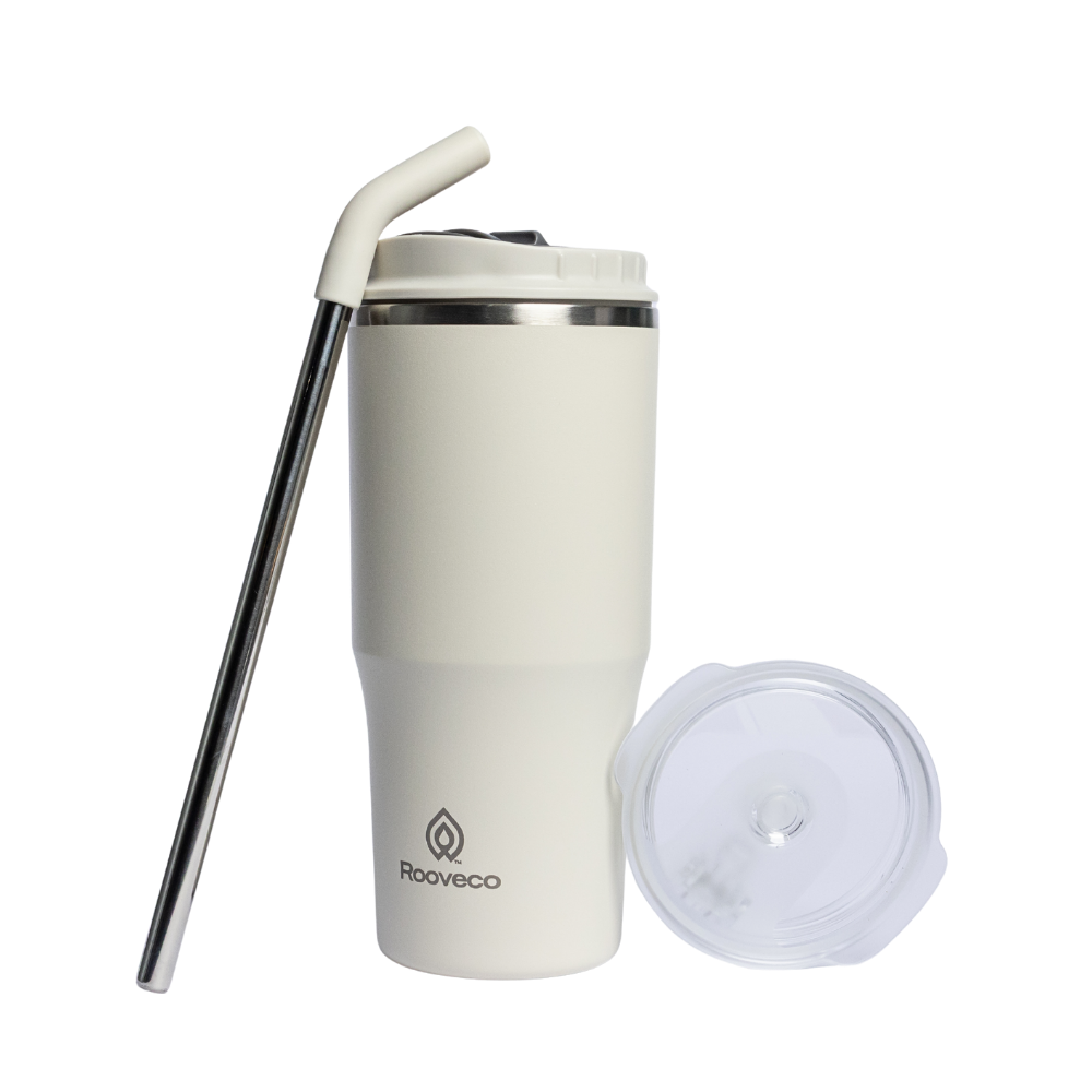 Rooveco Flow Tumbler – Cream – Product set with straw and extra lid on transparent background