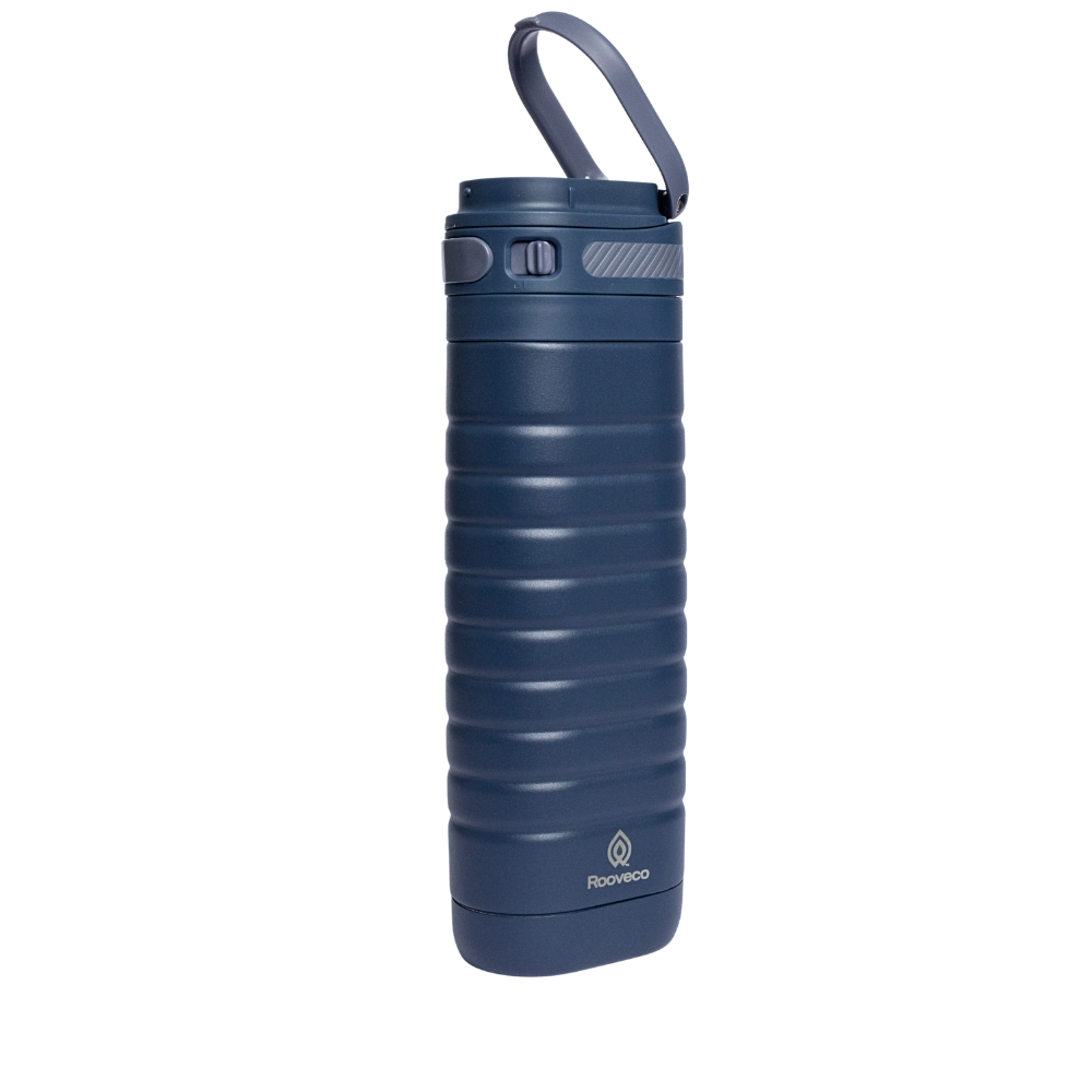 Rooveco GoSip – Navy – Angled view showing bottle handle